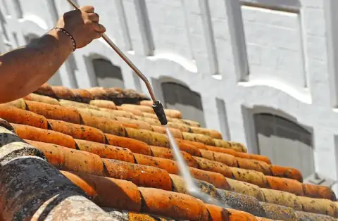 Nettoyage de toitures - Guimiliau